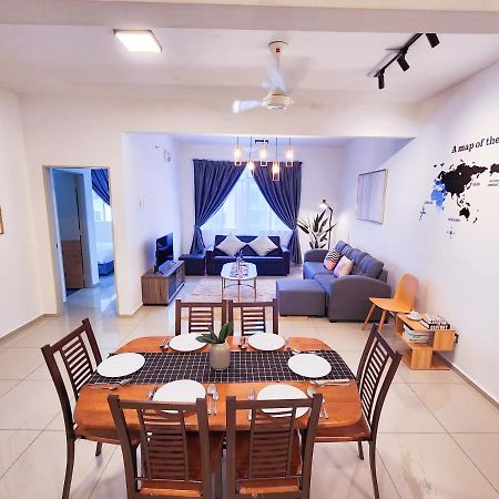 Klia Ehsan Residence Sepang Nilai Greenery 8 Pax Air-Con Extérieur photo