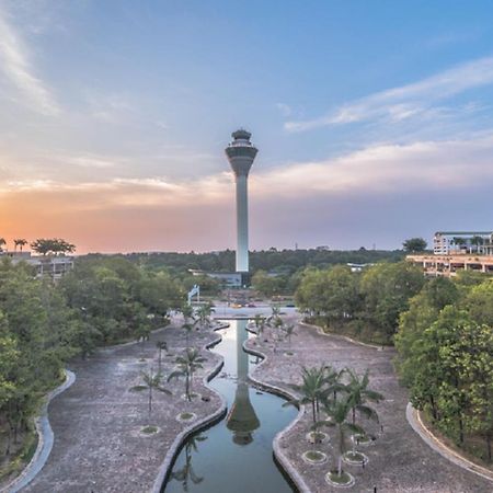 Klia Ehsan Residence Sepang Nilai Greenery 8 Pax Air-Con Extérieur photo