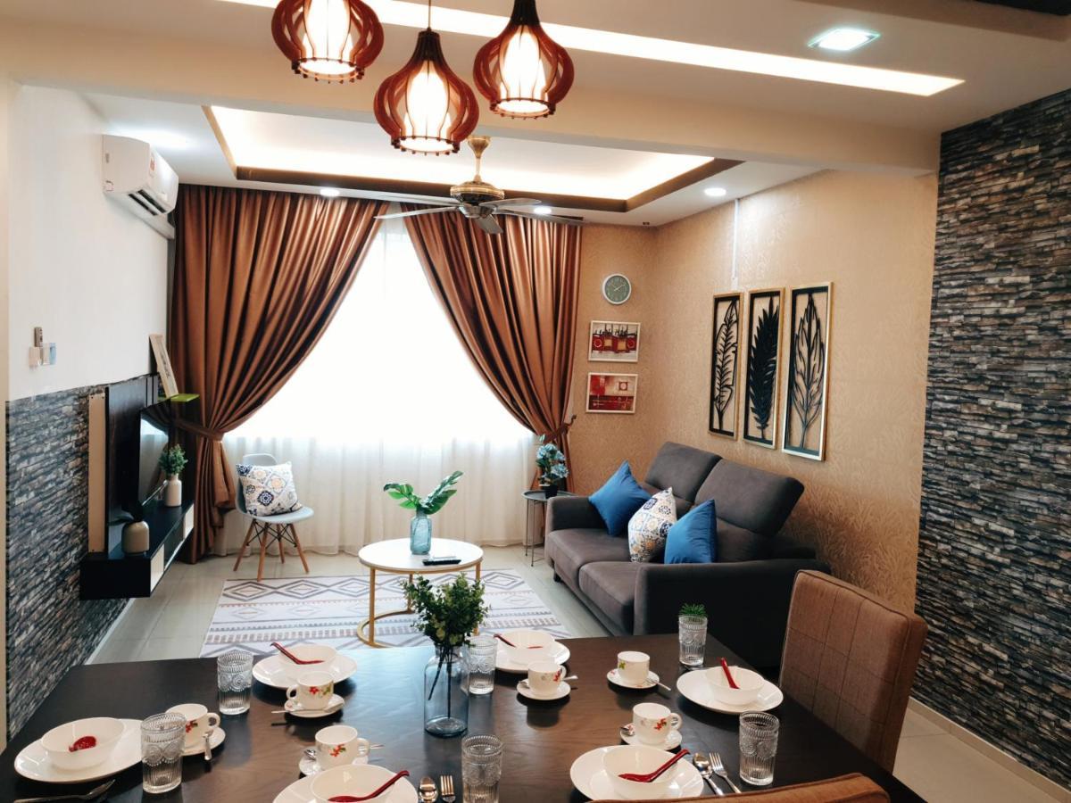 Klia Ehsan Residence Sepang Nilai Greenery 8 Pax Air-Con Extérieur photo