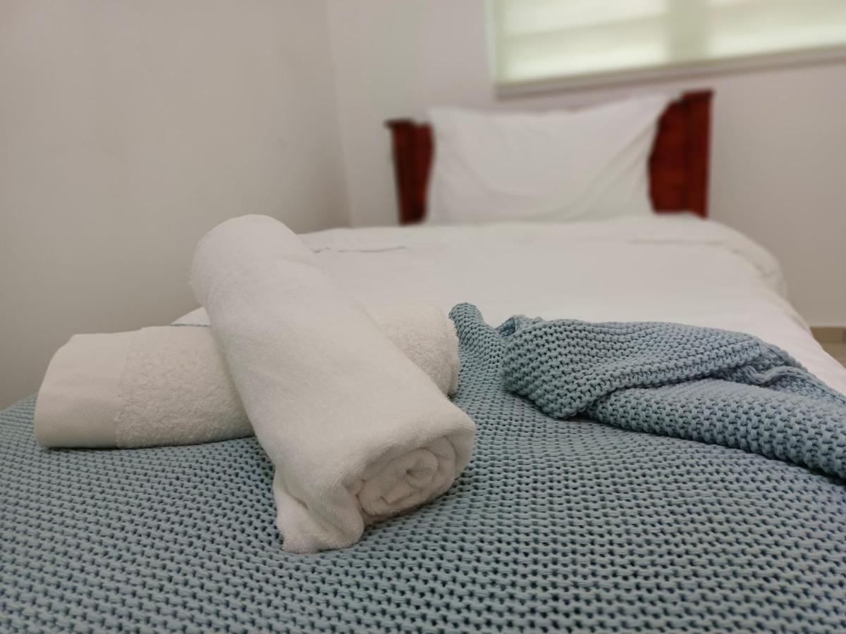 Klia Ehsan Residence Sepang Nilai Greenery 8 Pax Air-Con Extérieur photo