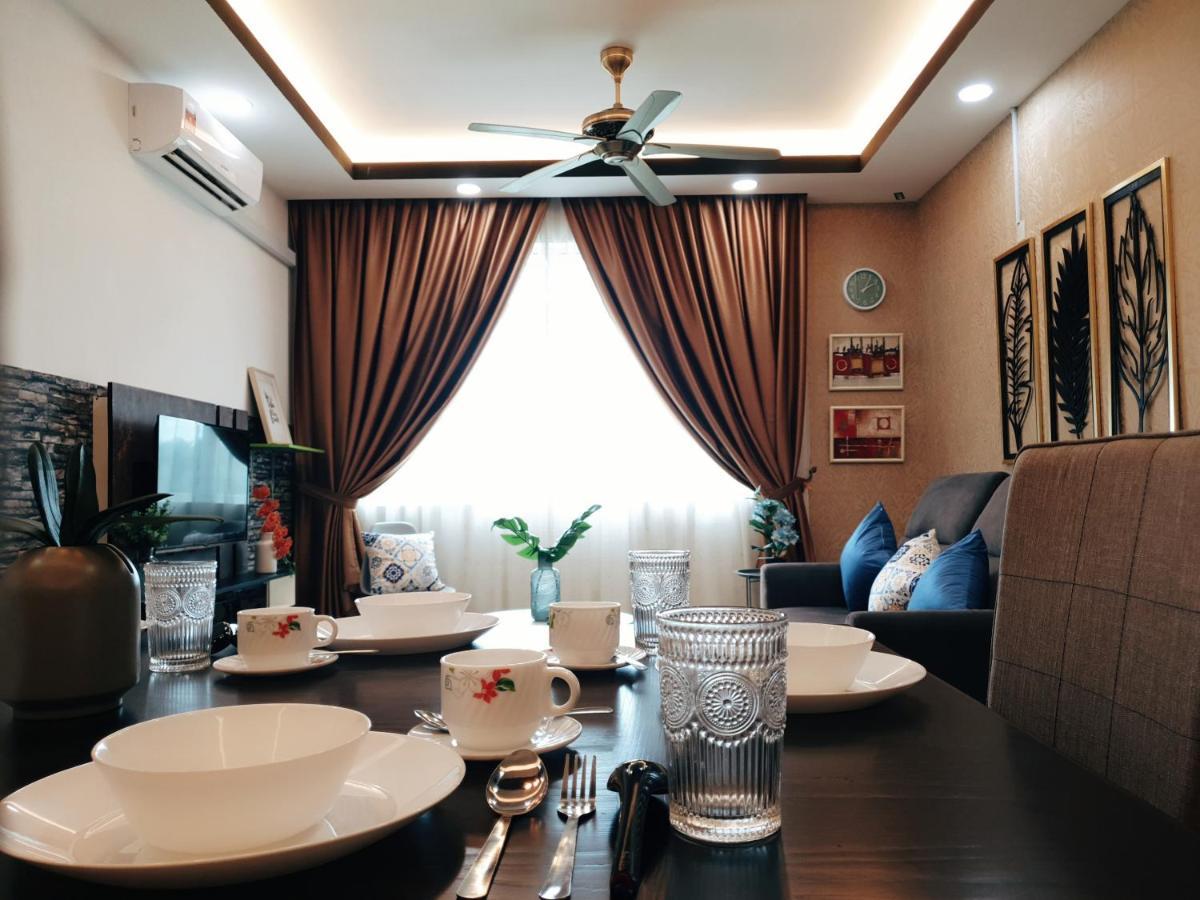 Klia Ehsan Residence Sepang Nilai Greenery 8 Pax Air-Con Extérieur photo