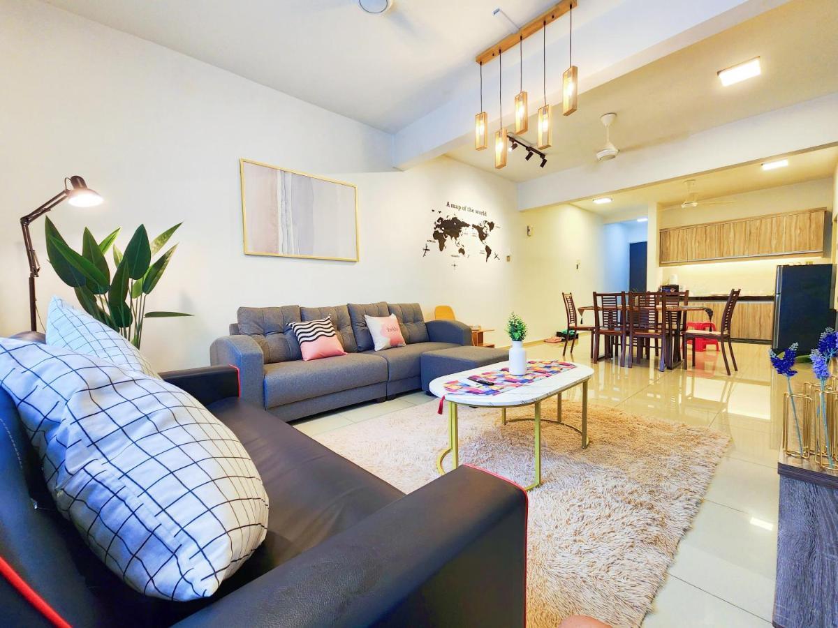 Klia Ehsan Residence Sepang Nilai Greenery 8 Pax Air-Con Extérieur photo