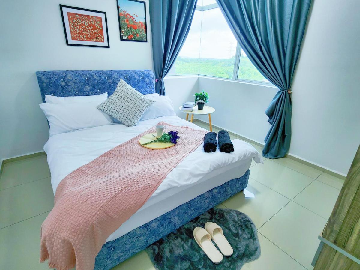 Klia Ehsan Residence Sepang Nilai Greenery 8 Pax Air-Con Extérieur photo